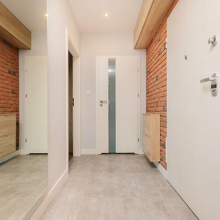 Stare Bielany 2-Bedroom Apartment Warschau Exterior foto