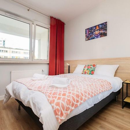 Stare Bielany 2-Bedroom Apartment Warschau Exterior foto