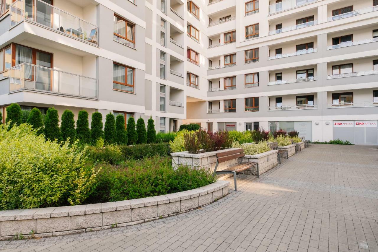 Stare Bielany 2-Bedroom Apartment Warschau Exterior foto